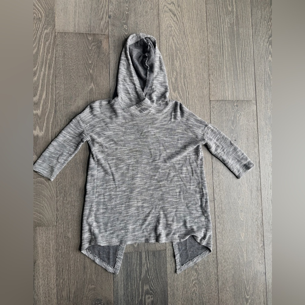 Beyond Yoga Split Back Winter Story Hoodie in Gray Size XS